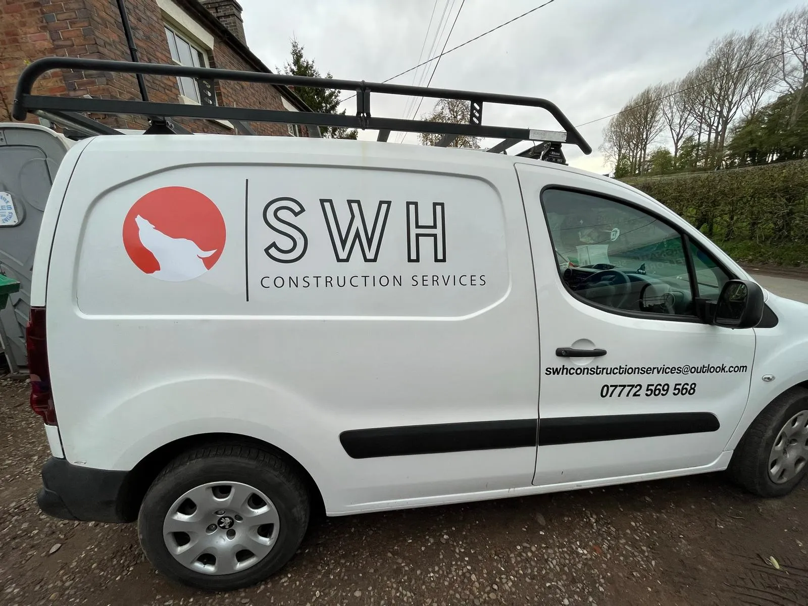 Van graphics for construction company vehicles in the UK